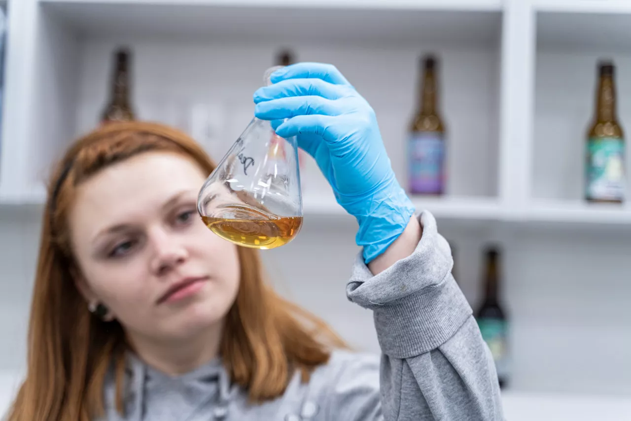 monyo_brewing_szolgaltatasok_uzemben_akkreditalt_meresek.webp