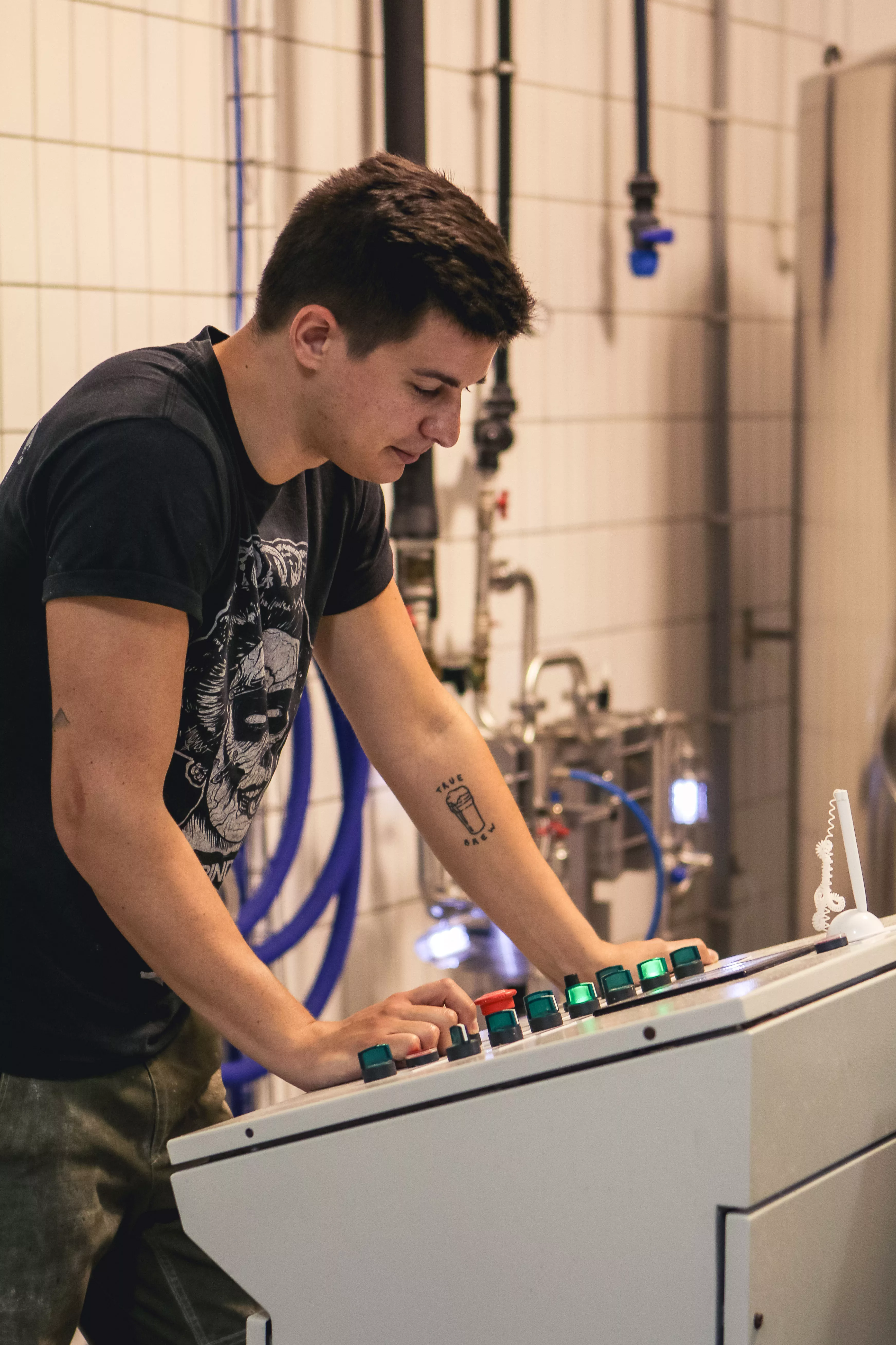 vido_mark_monyo_brewing_mark_foz.webp